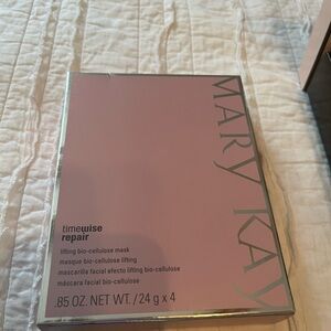 Mary Kay Timewise repair lifting bio-cellulose mask
